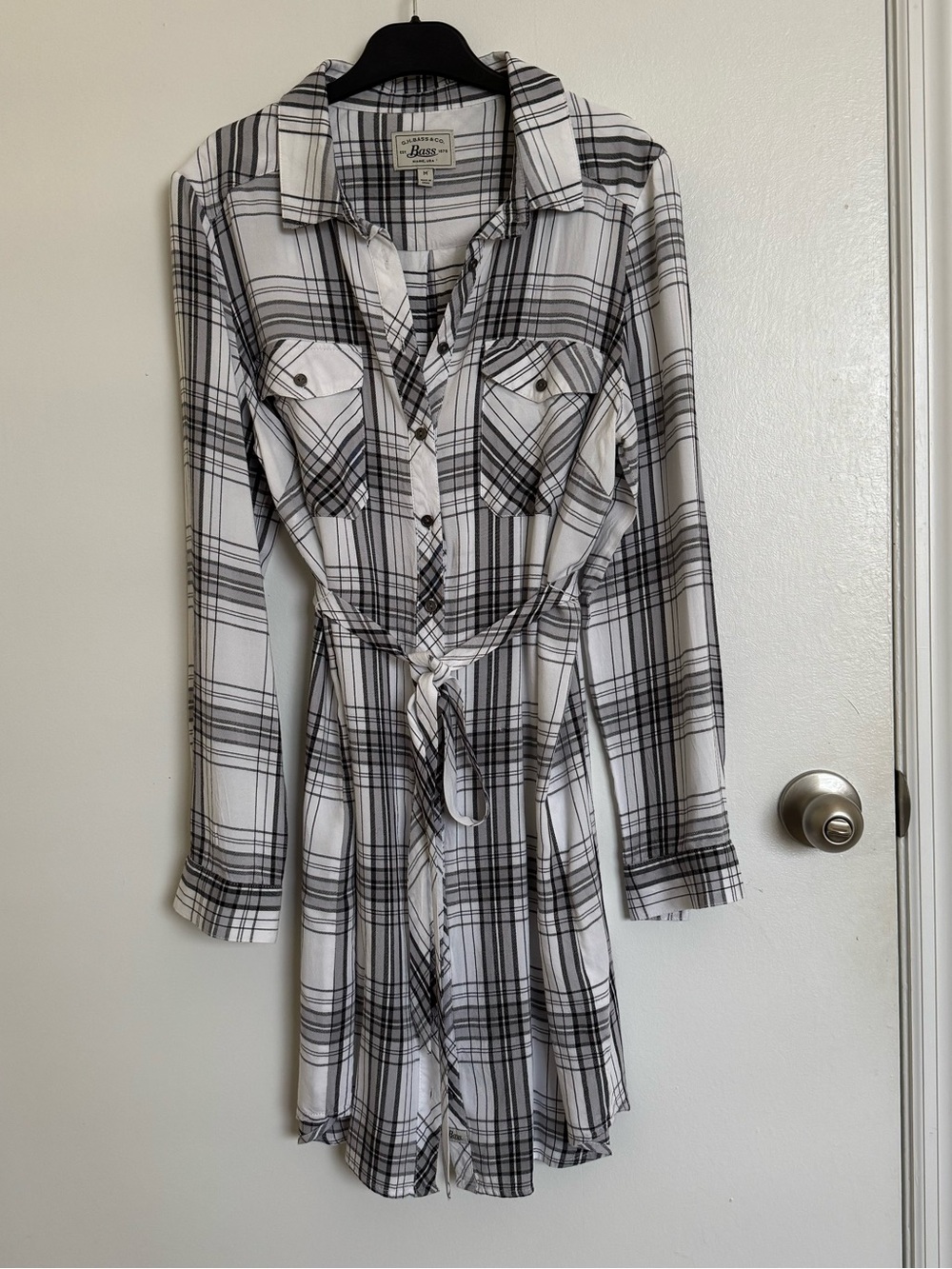 Bass Women's Black and White Plaid Shirt Dress, M🦋